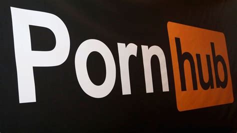 Popular adult site Pornhub has released detailed metrics on how users consume porn on their smartphones and tablets.